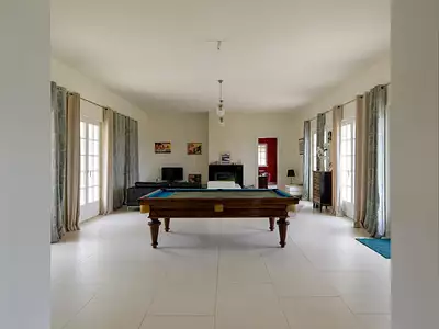 Maison, 276 m²