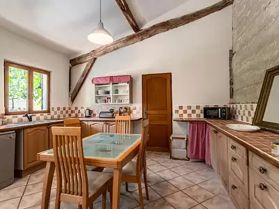 Maison, 11 677 m²