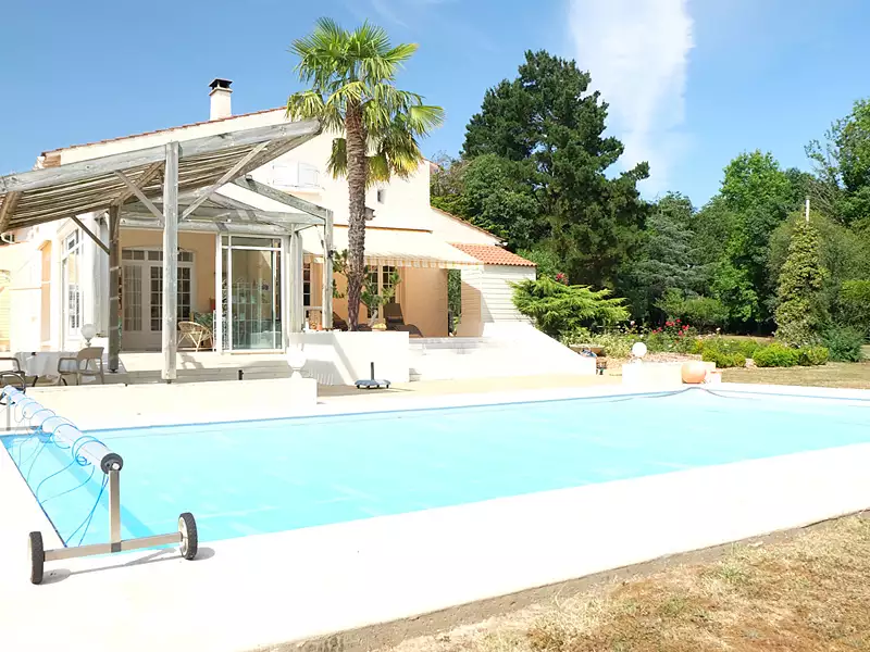 Maison, 186 m²