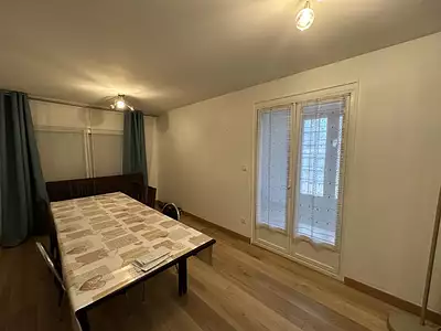 Maison, 240 m²