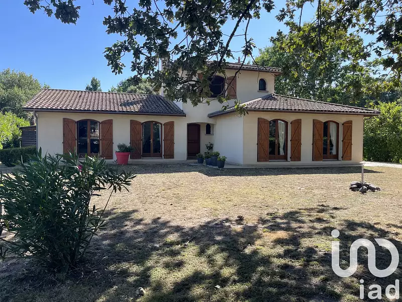 Maison, 163 m²