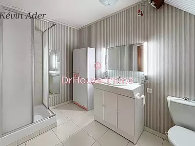 Maison, 245 m²