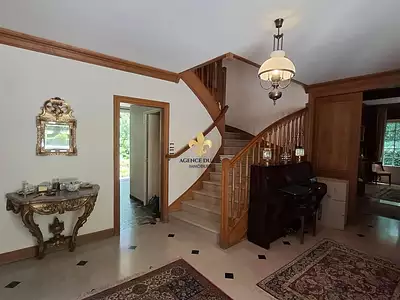Maison, 280 m²