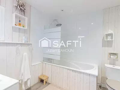 Maison, 153 m²