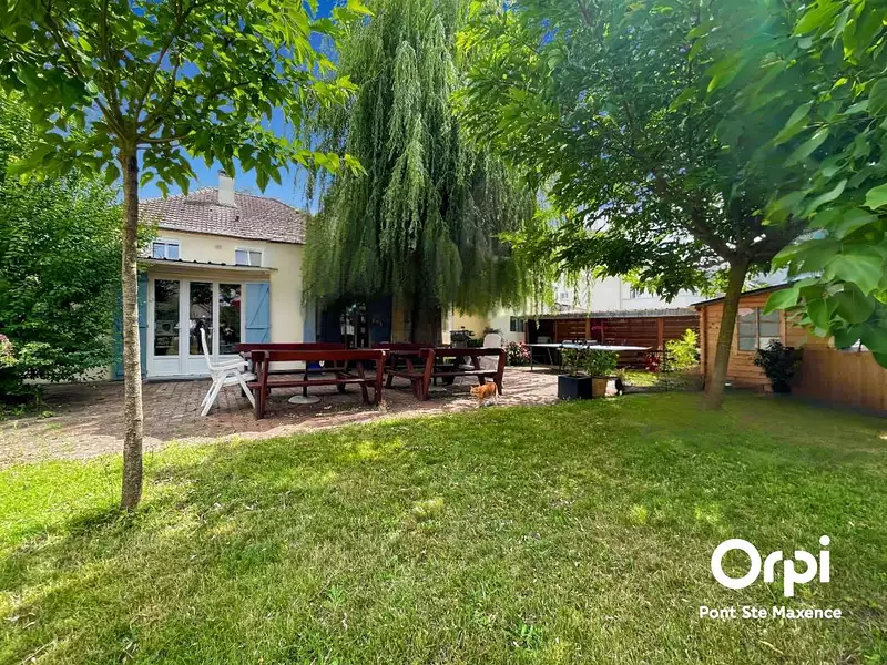 Maison, 169 m²