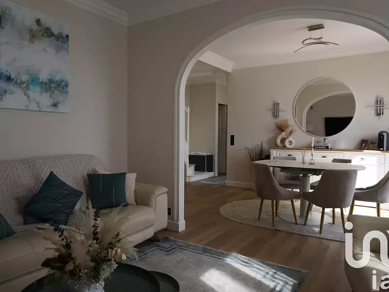 Maison, 180 m²