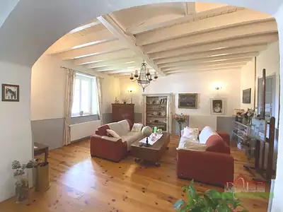 Maison, 254 m²