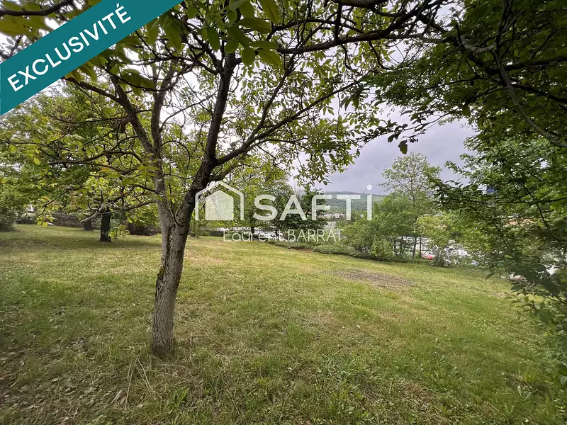 Terrain, 1 227 m²