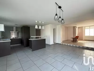 Maison, 93 m²