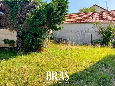 Terrain, 270 m²