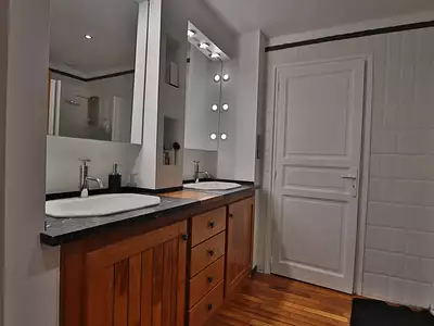 Maison, 300 m²