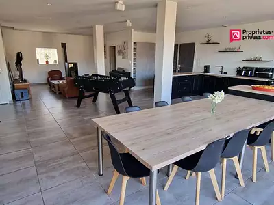 Maison, 310 m²