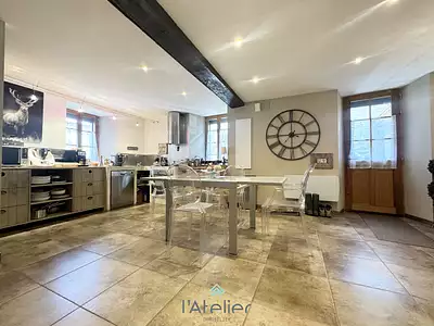 Maison, 167 m²