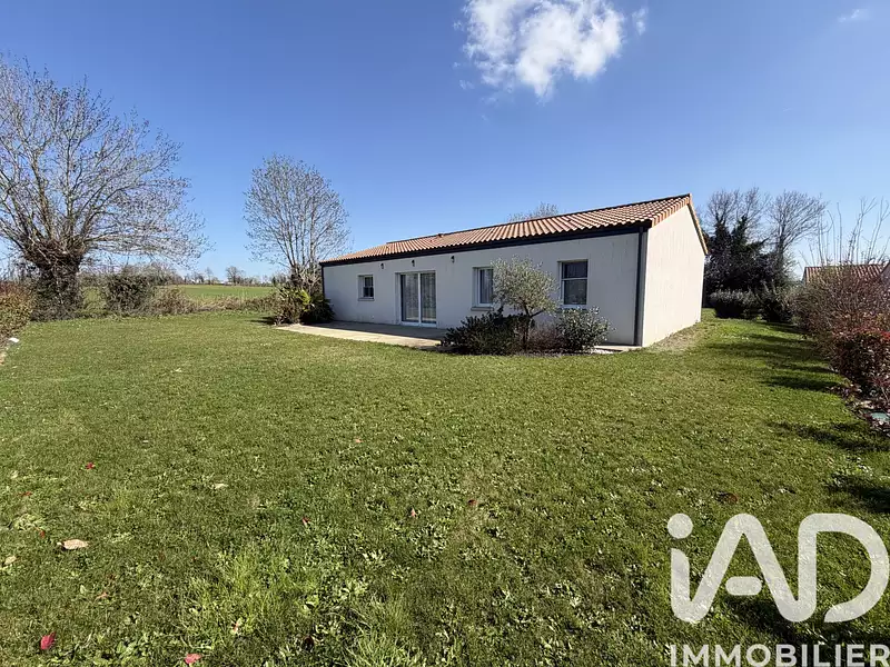 Maison, 94 m²