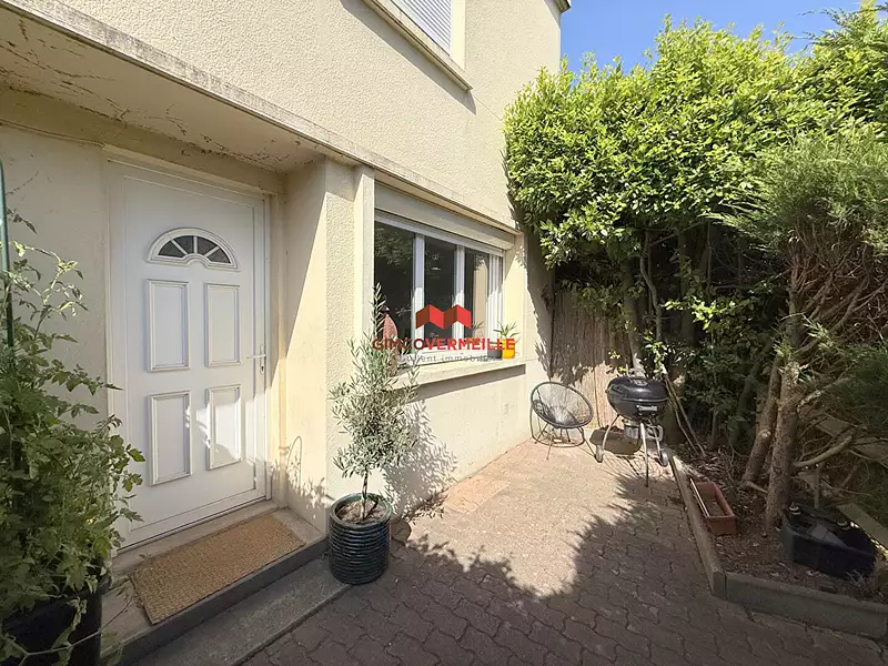 Maison, 57 m²