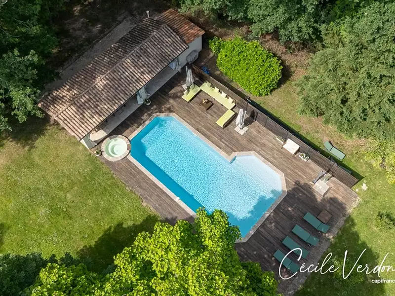 Maison, 280 m²