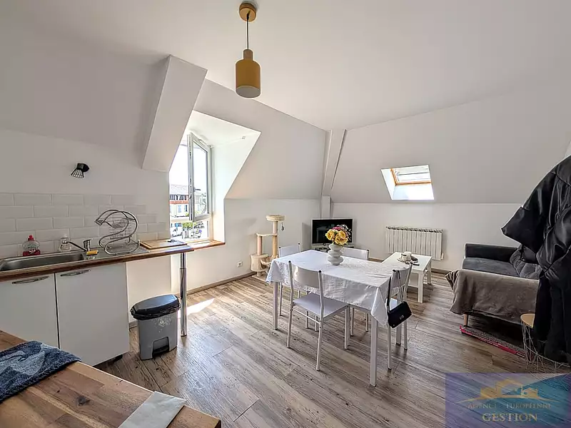 Immeuble, 278 m²