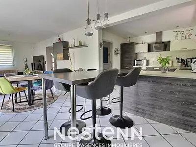 Maison, 142 m²