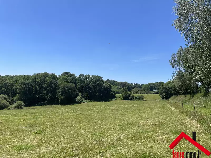 Terrain, 2 250 m²