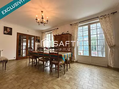 Maison, 184 m²