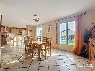 Maison, 123 m²