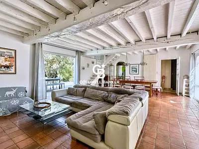Maison, 184 m²