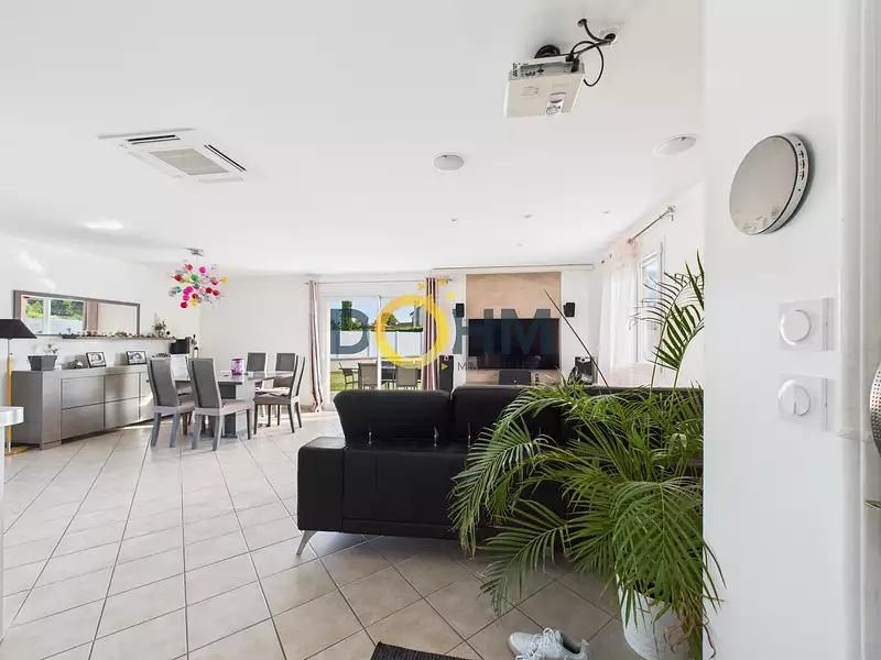 Maison, 94,98 m²