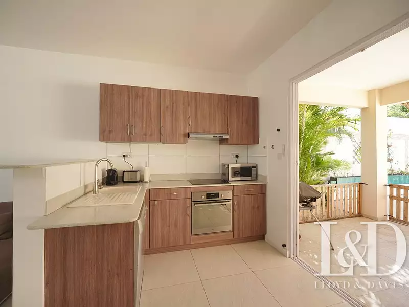 Maison, 242 m²