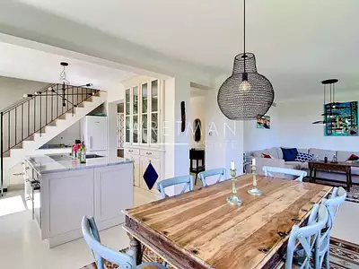 Maison, 144,49 m²