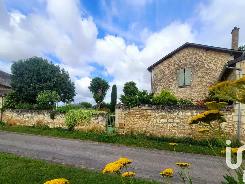 Maison, 196 m²