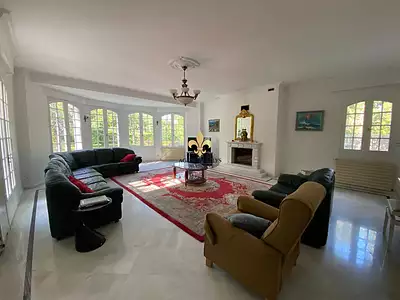 Maison, 313 m²