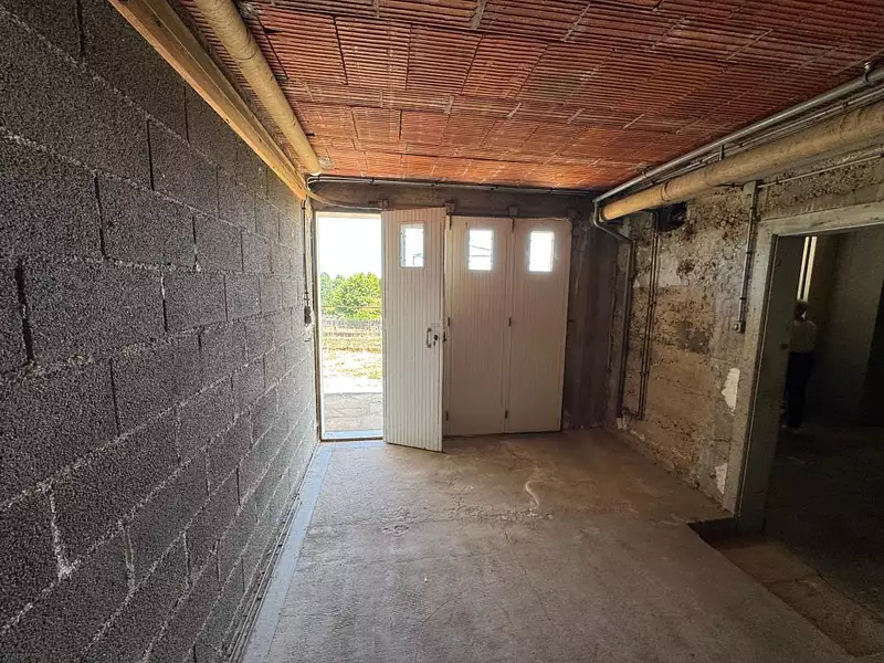 Maison, 245 m²