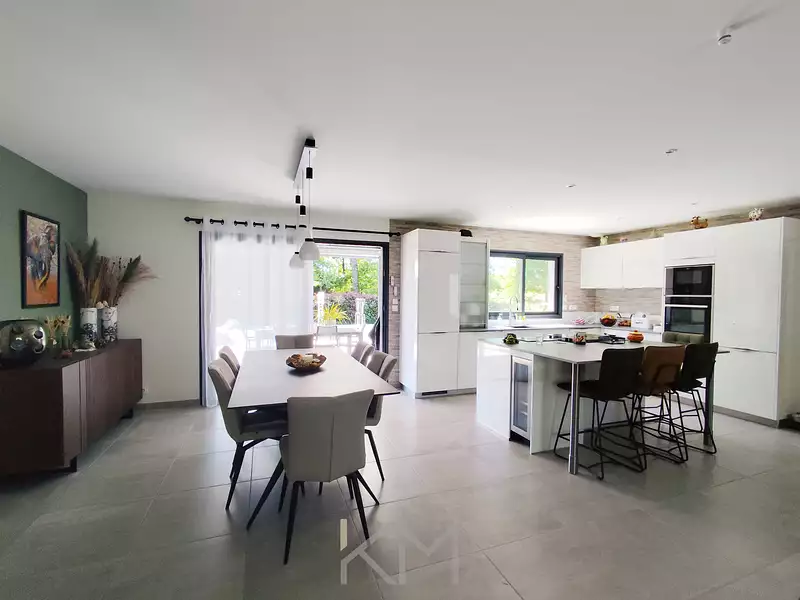 Maison, 138 m²
