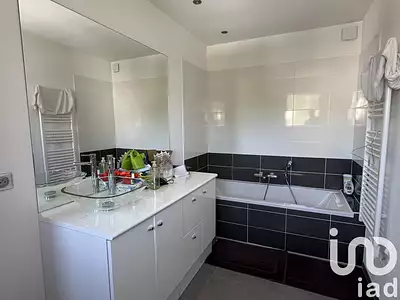 Maison, 190 m²