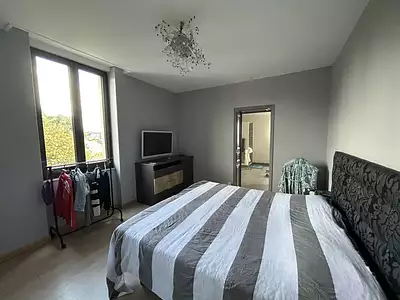 Maison, 230 m²