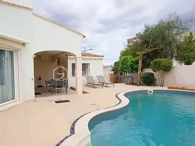 Maison, 168 m²