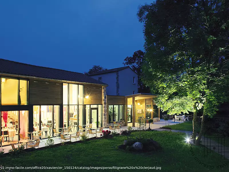 Immeuble, 412,59 m²