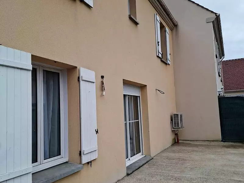 Maison, 84 m²