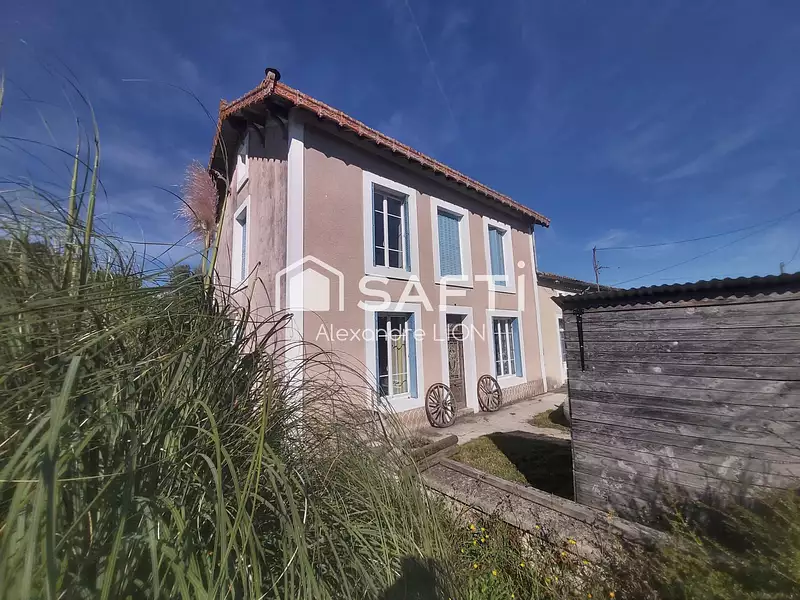 Maison, 180 m²
