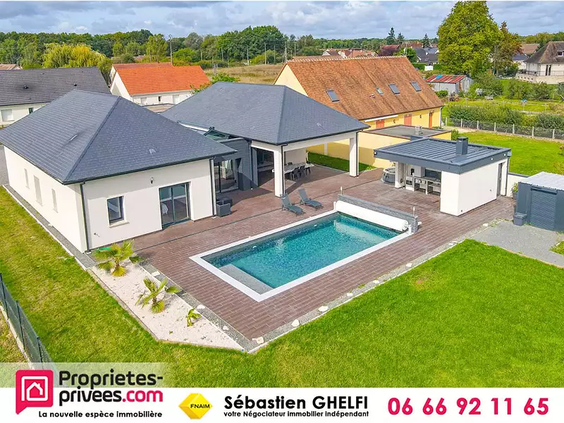 Maison, 207 m²