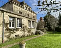 Maison, 251 m²