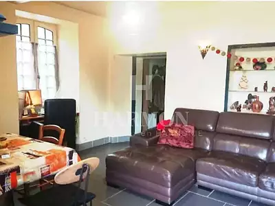 Maison, 320 m²