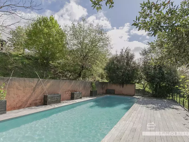 Maison, 272 m²