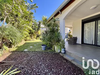 Maison, 114 m²