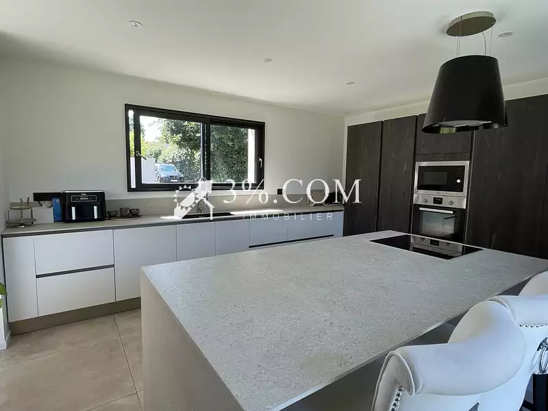 Maison, 150 m²