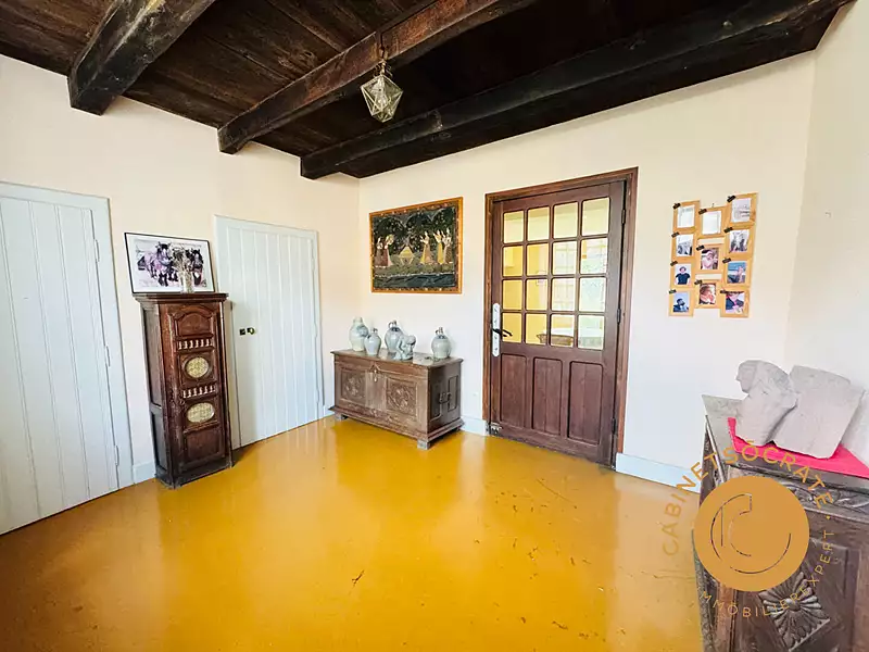 Maison, 260 m²