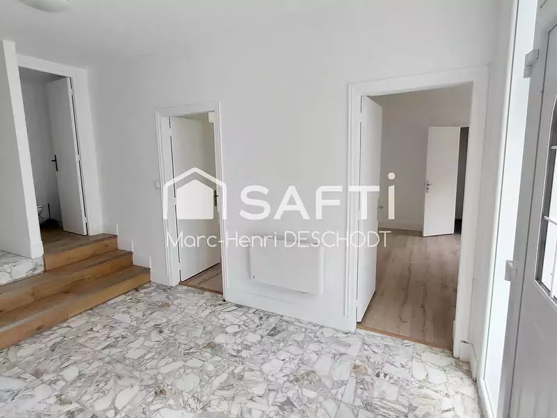 Maison, 230 m²