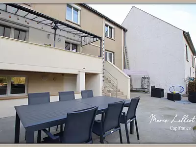 Maison, 160 m²