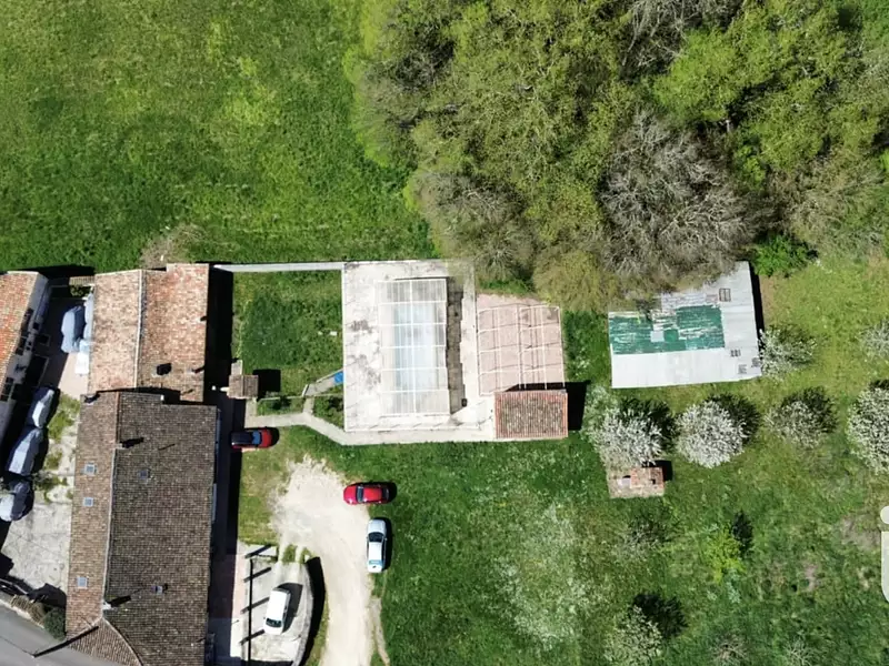 Maison, 752 m²