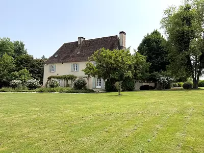 Maison, 243 m²